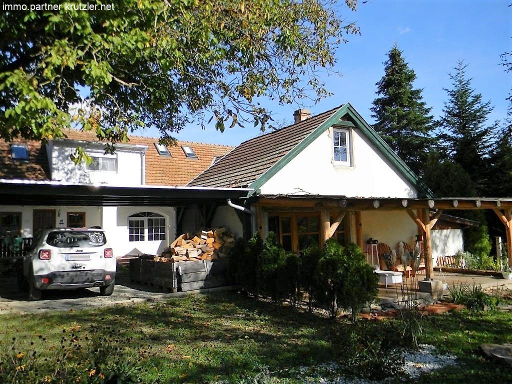 Carport Terrasse Gästehaus (2)